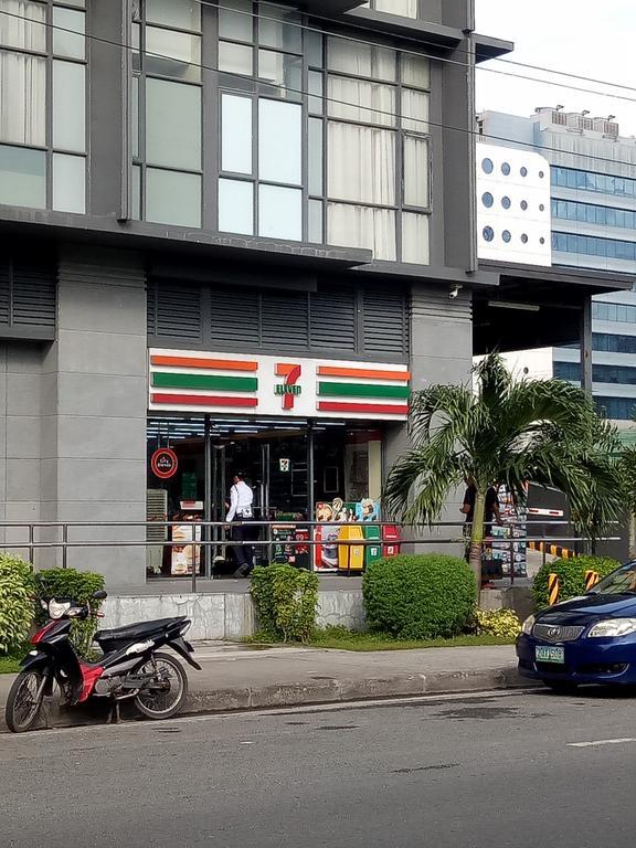 Chin'S Place Sea Residences Moa مانيلا المظهر الخارجي الصورة